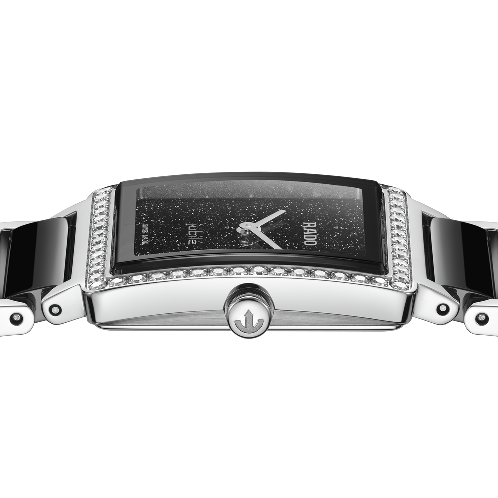 Integral Diamonds