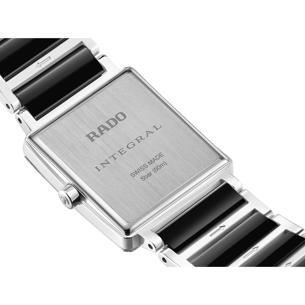 Integral Diamonds