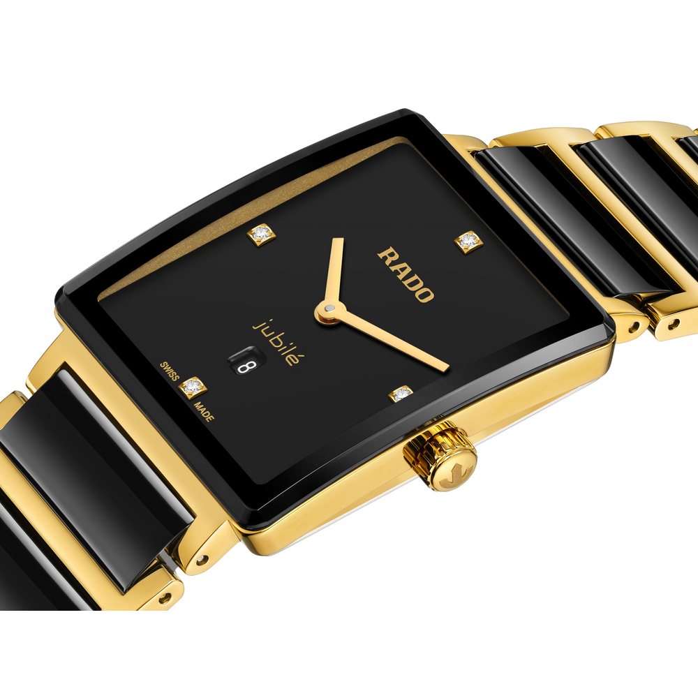 Integral Diamonds