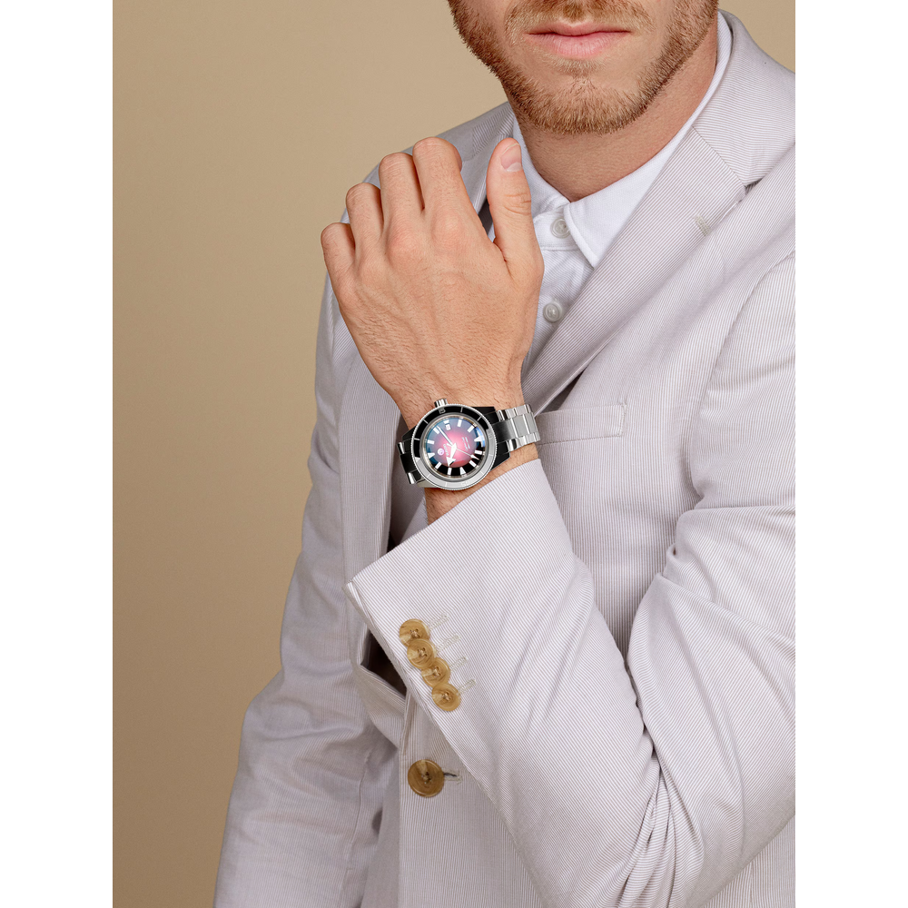 Captain Cook Automatic