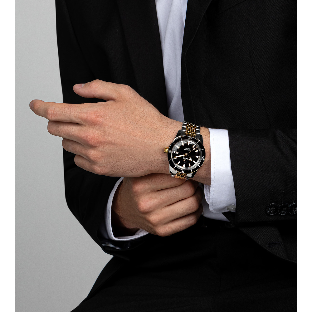 Captain Cook Automatic
