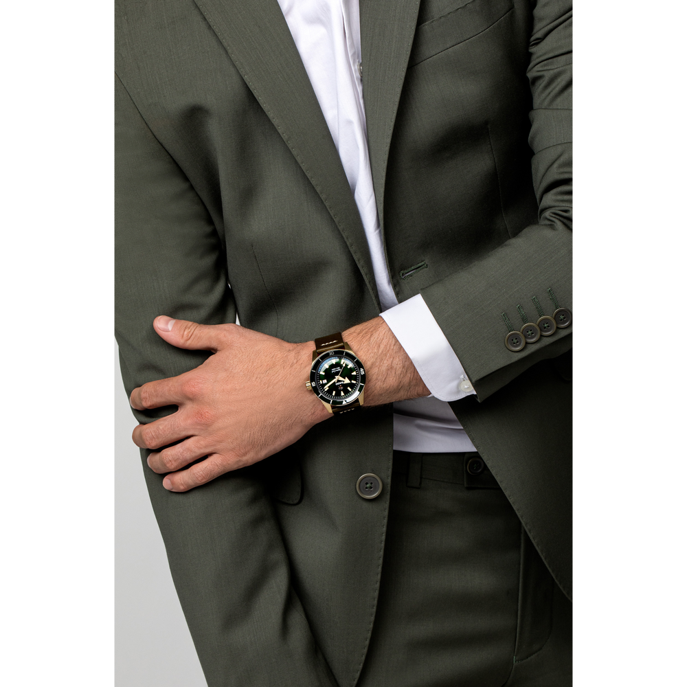 Captain Cook Automatic Bronze